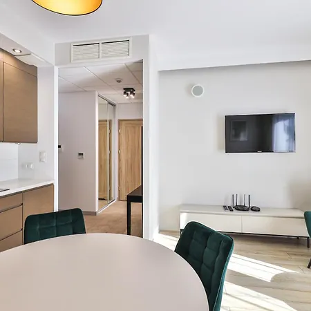 Kasprzaka 31 With Garage By Perfect 943