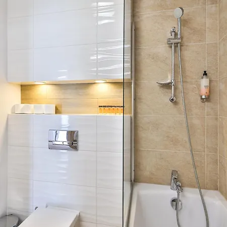 Kasprzaka 31 With Garage By Perfect 943 * ורשה