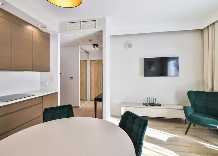 Kasprzaka 31 With Garage By Perfect 943